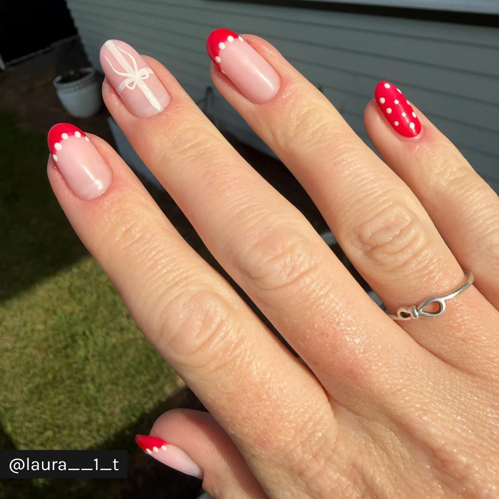 A Dozen Roses - Image 19