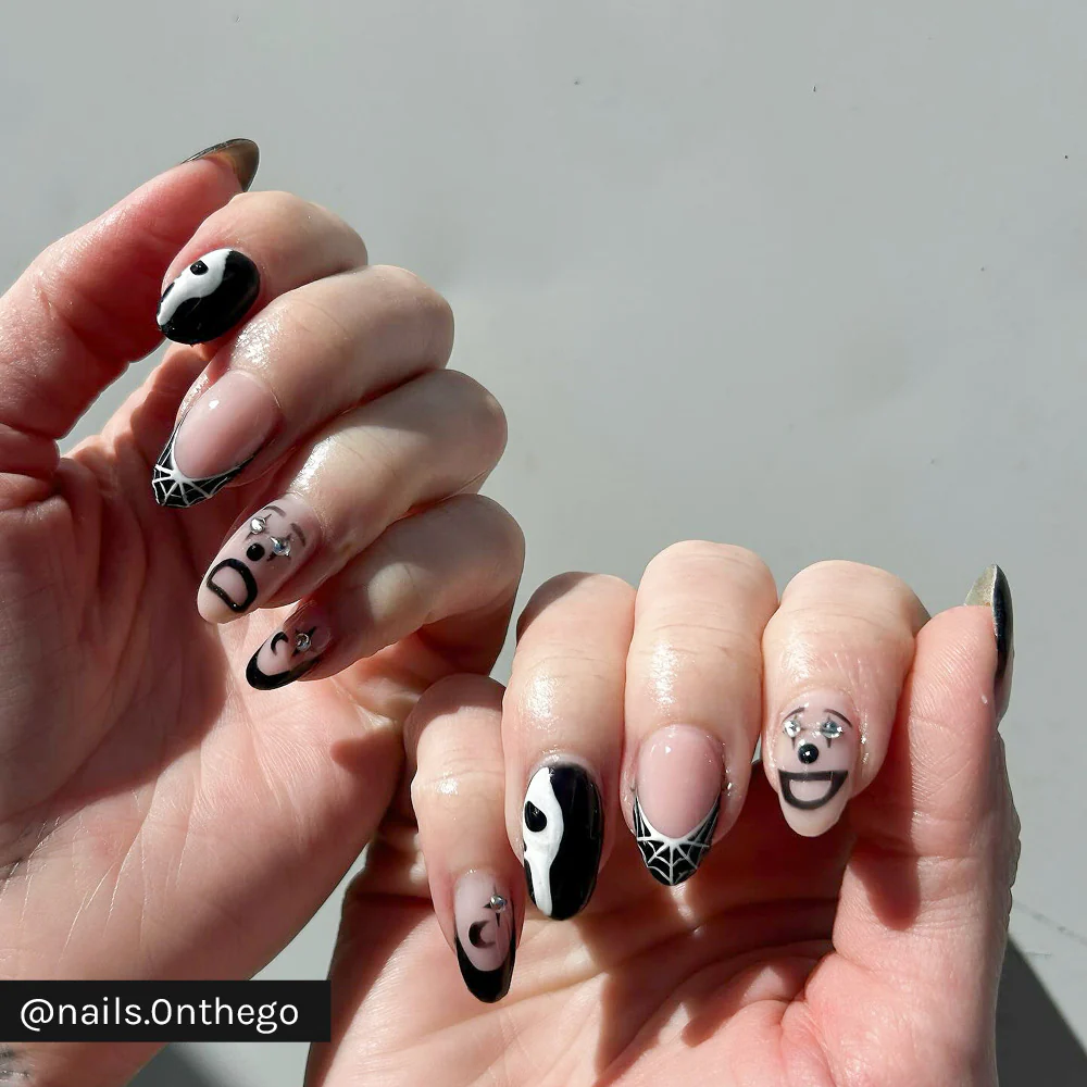 Black Out - Image 15