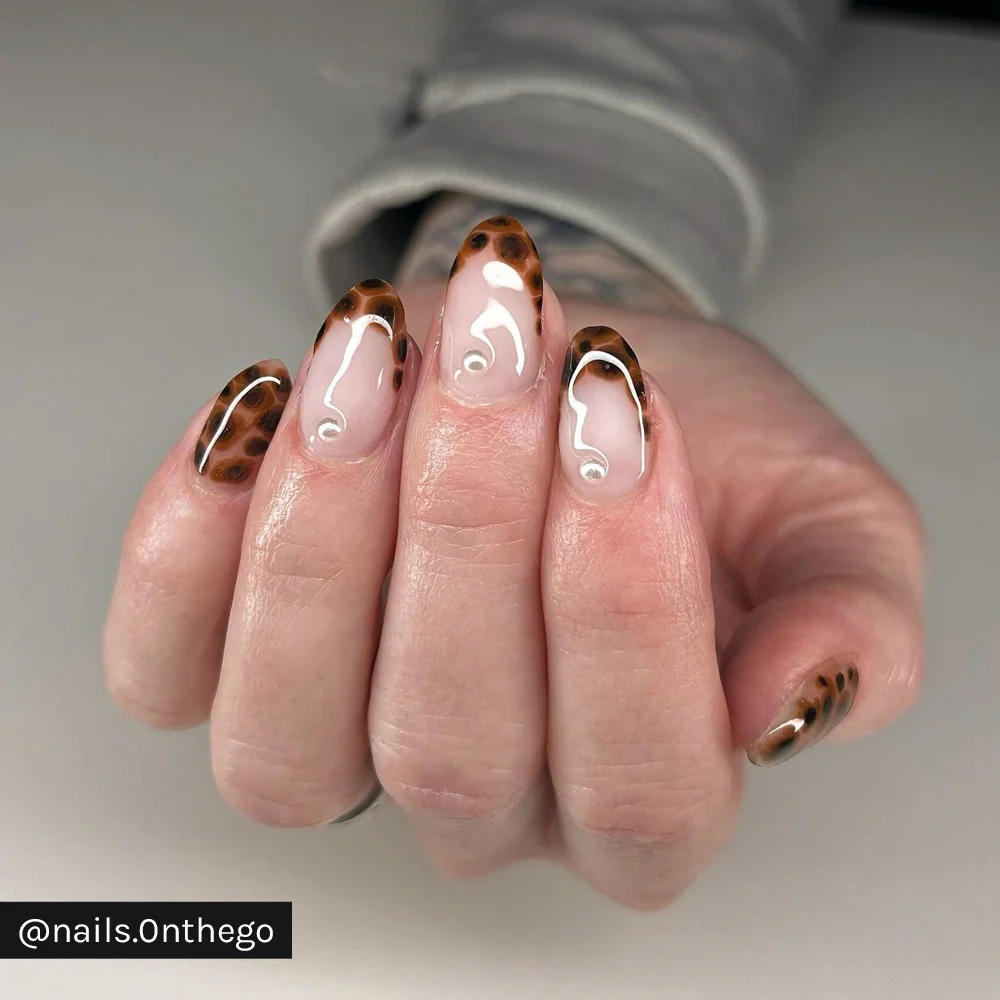 Black Out - Image 33