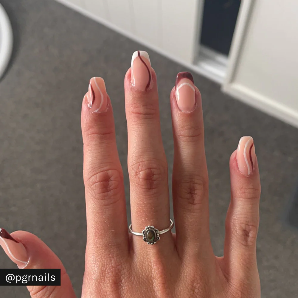 French Kiss - Image 17