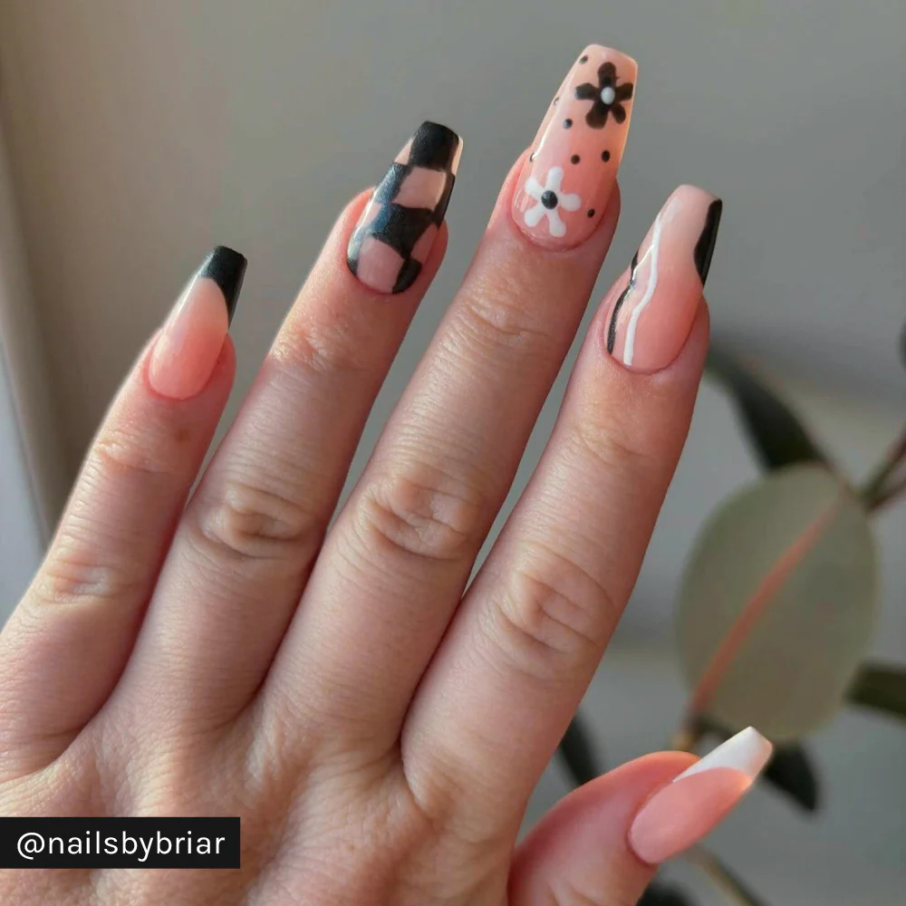 French Kiss - Image 18