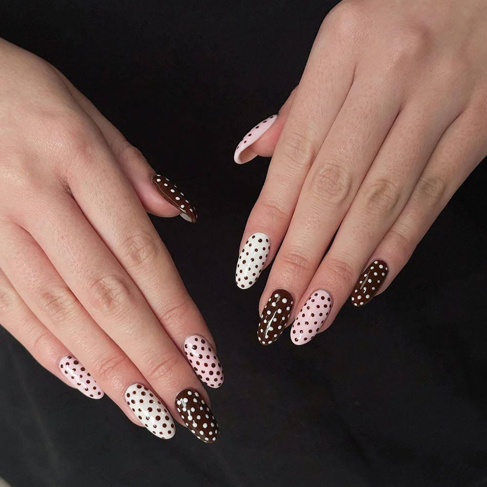 Just White - Image 7